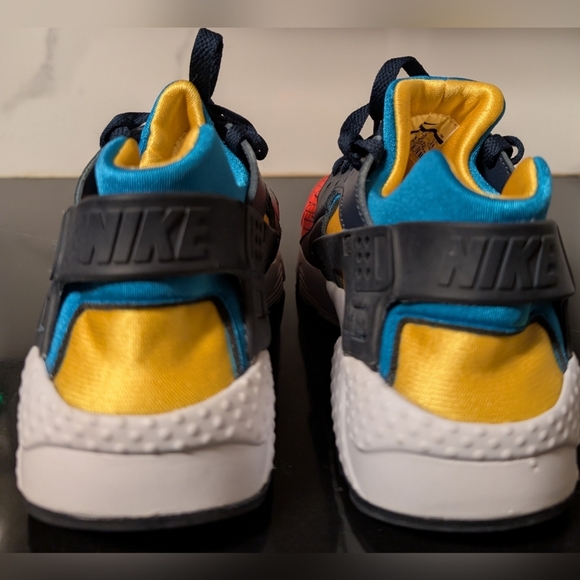 Nike Air Huarache Run Ultra Now Multi-Color (GS) Sneakers Size 5.5Y MSRP $94.99 - Picture 10 of 13